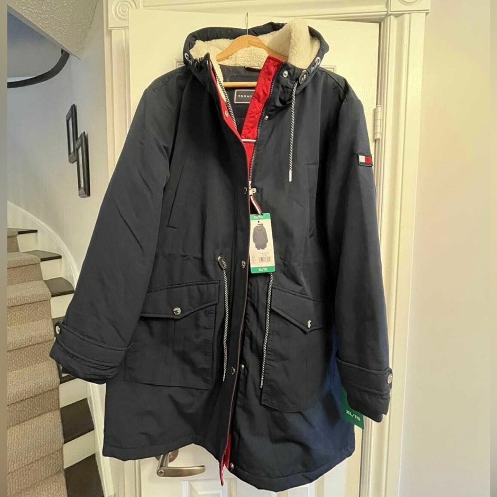 NWT TOMMY PARKA